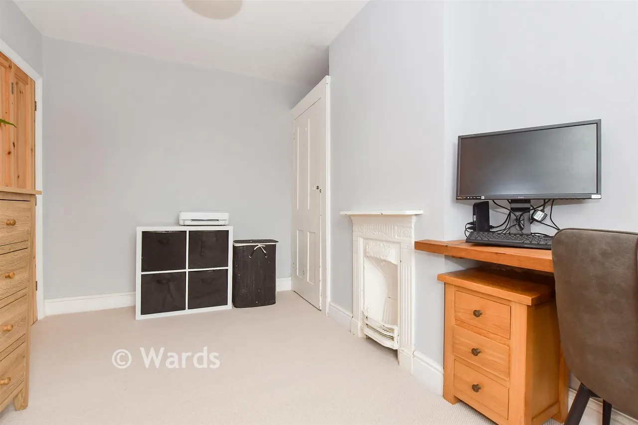 New Road, Eythorne, CT15, photo 11
