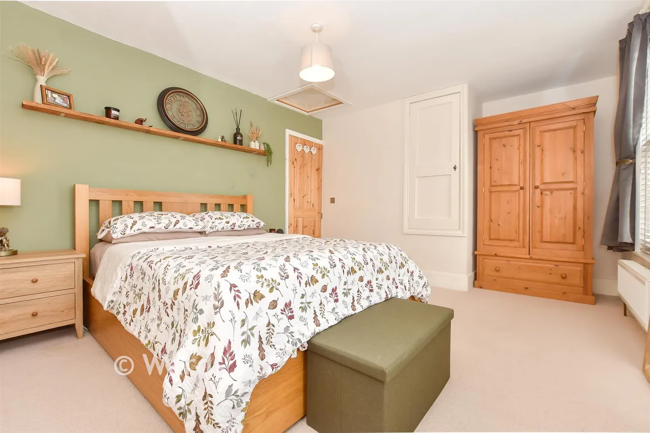 New Road, Eythorne, CT15, photo 12