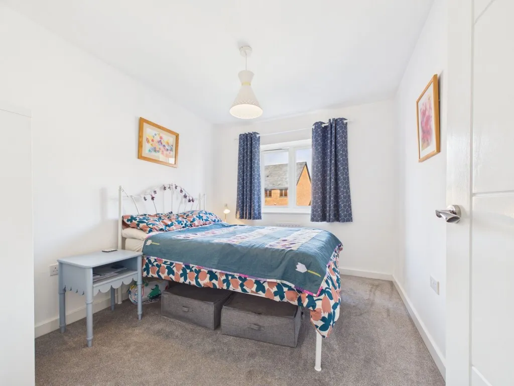 Princess Marina Drive, Arborfield Green, RG2, photo 8
