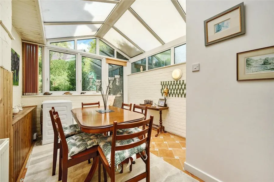 Oxford Road, Sutton Scotney, SO21, photo 9