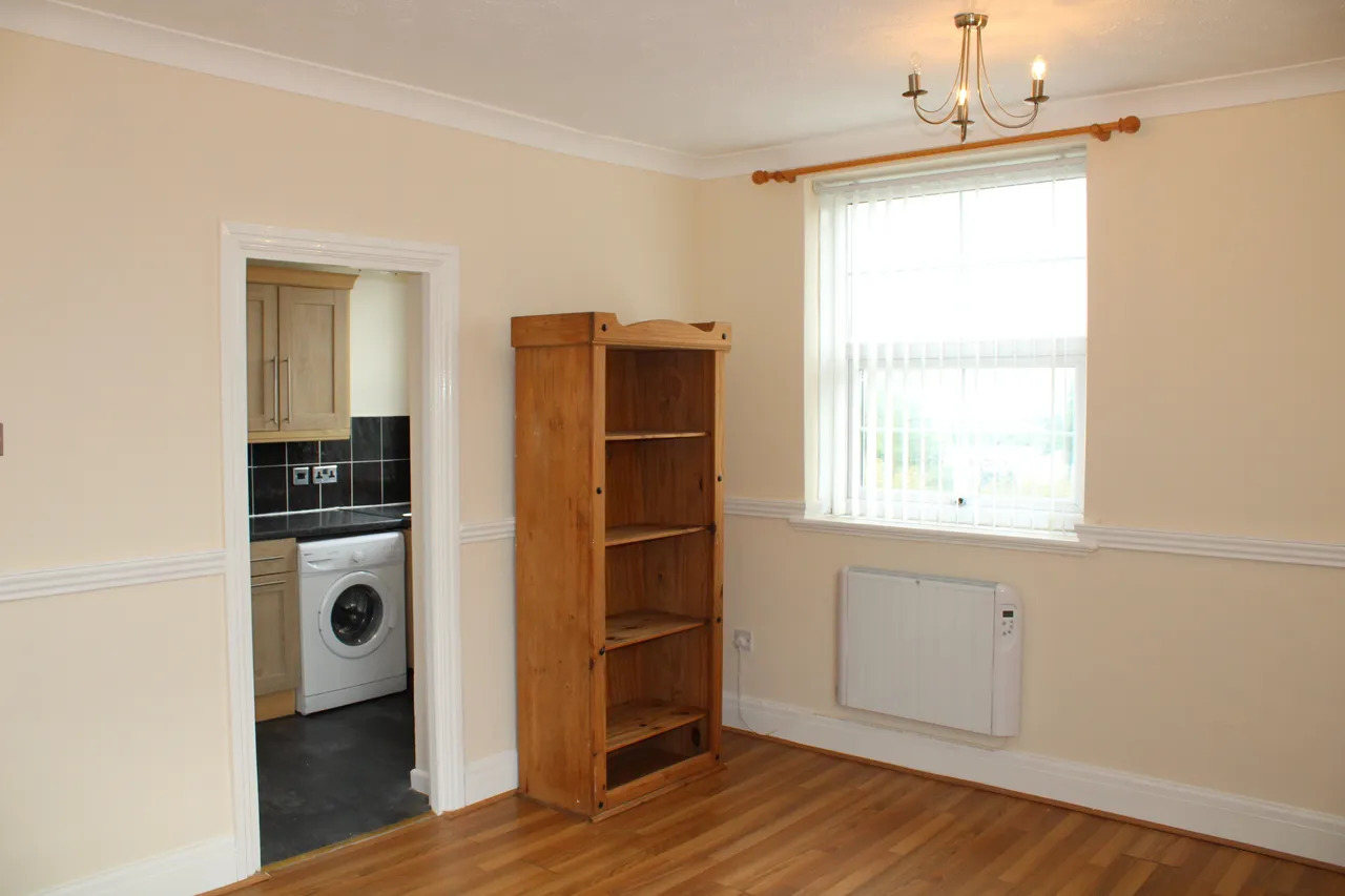 Vale Lodge, Walton, L9, photo 4