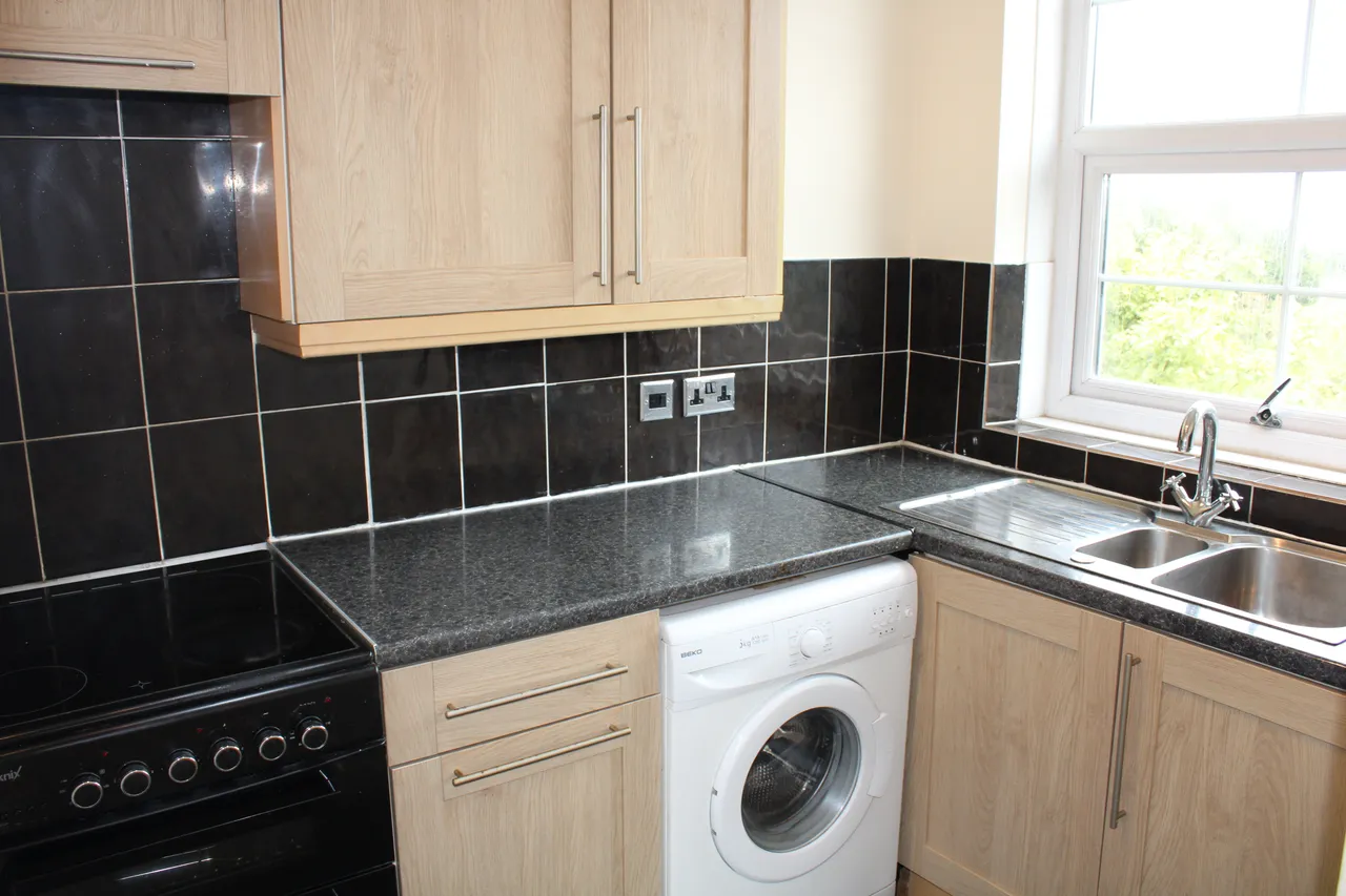 Vale Lodge, Walton, L9, photo 5