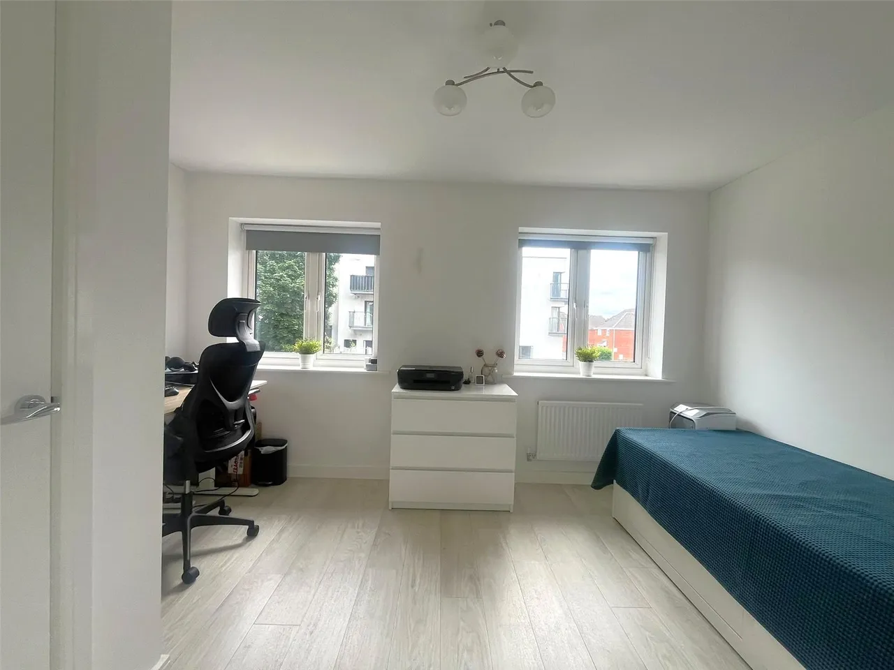 Blue Hut Way, Basingstoke, Hampshire, RG23 7FZ, photo 8