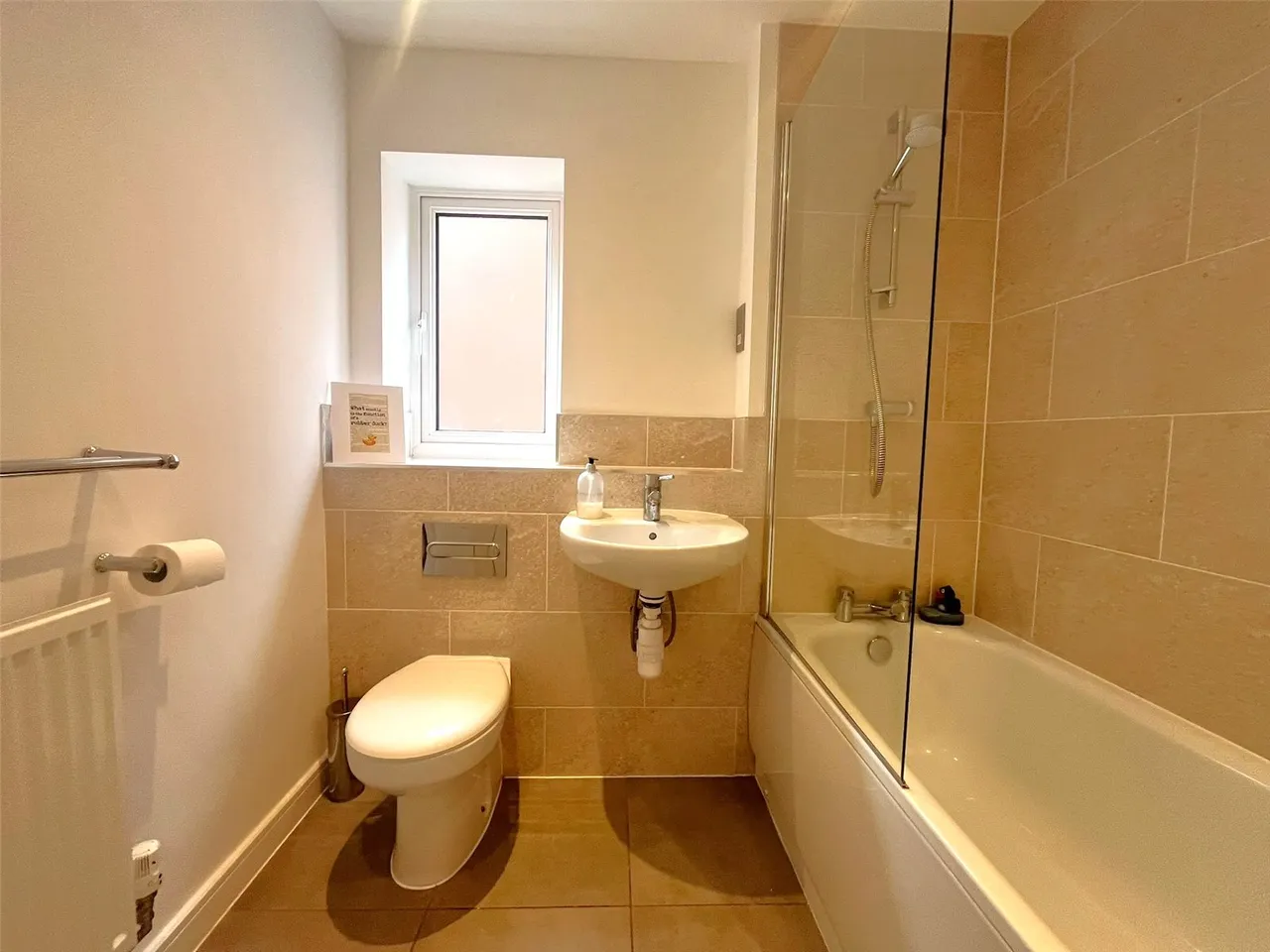 Blue Hut Way, Basingstoke, Hampshire, RG23 7FZ, photo 6