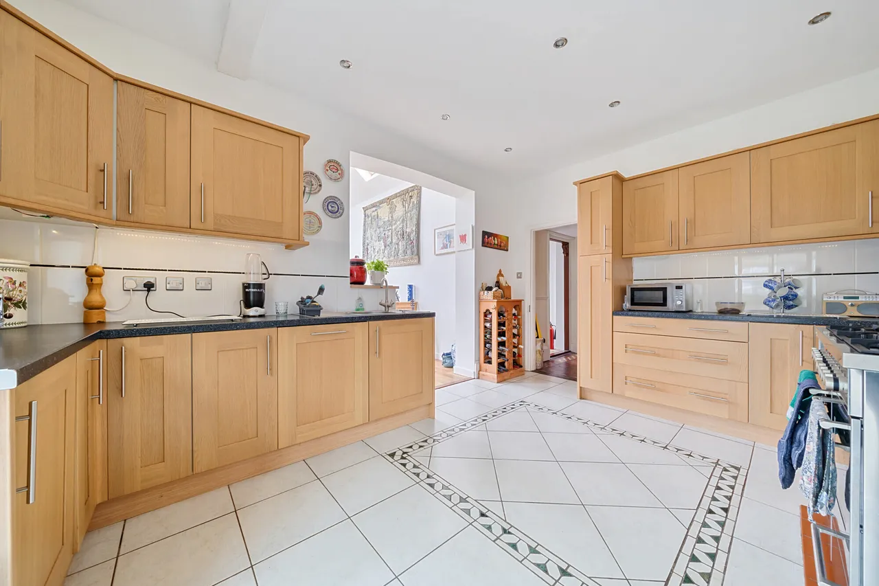 Okehurst Lane, Billingshurst, RH14, photo 7