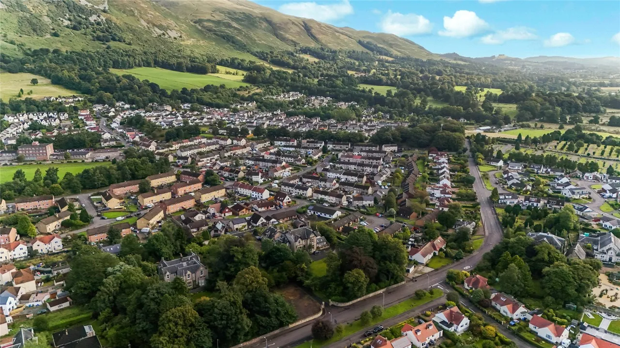 Beechwood House, Dollar Road, TILLICOULTRY, Clackmannanshire, FK13, photo 24
