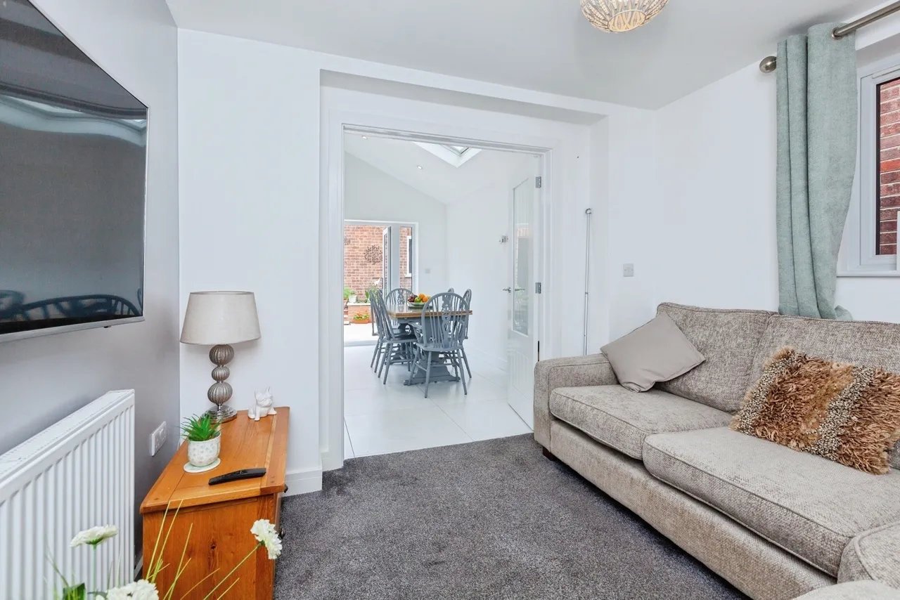 Anthony Drive, Thurnby, LE7, photo 10