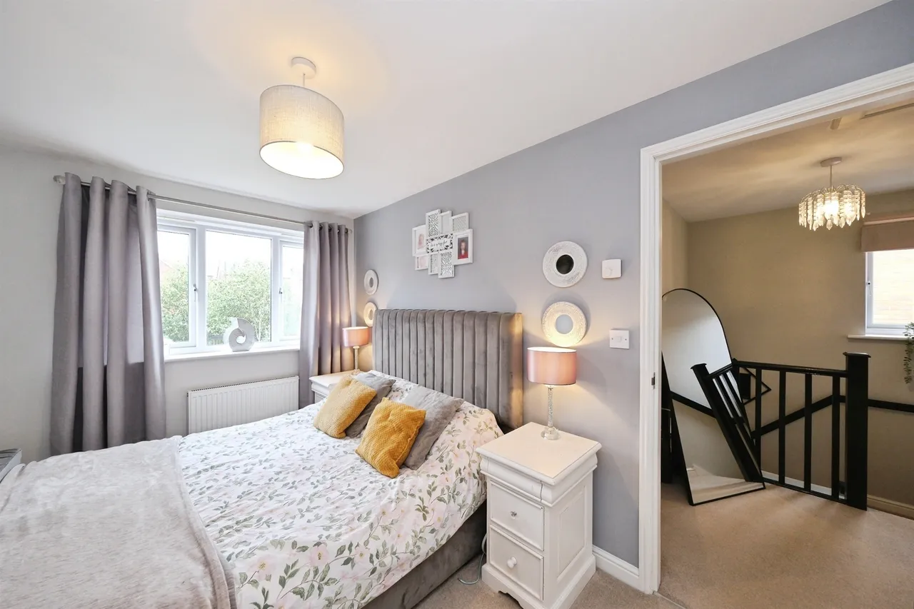 Masefield Avenue, Holmewood, Chesterfield, photo 10