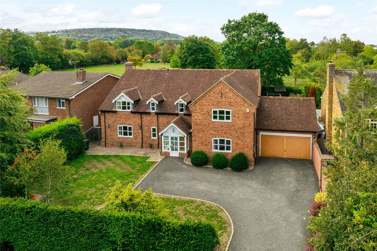 5 bed house for sale, Chapel Lane, Bledlow, HP27