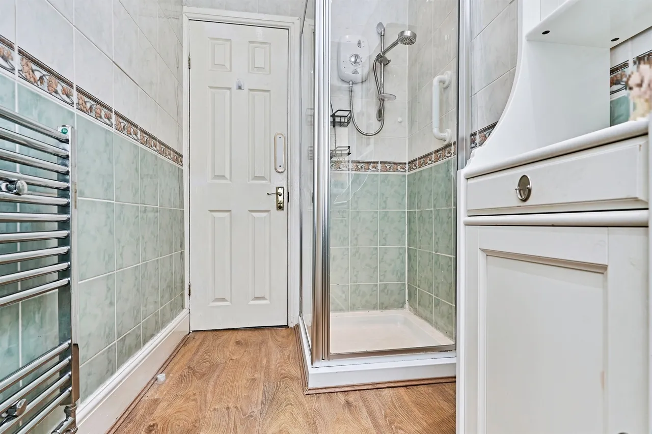 Uplands Avenue, Willenhall, WV13, photo 16