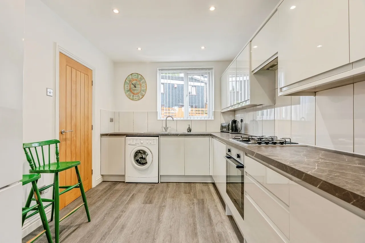 Holcombe Drive, Burnley, Lancashire, BB10, photo 2