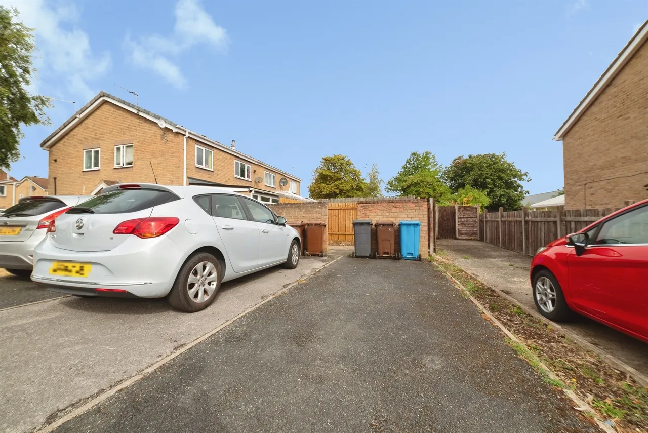 Brockton Close, HULL, photo 11