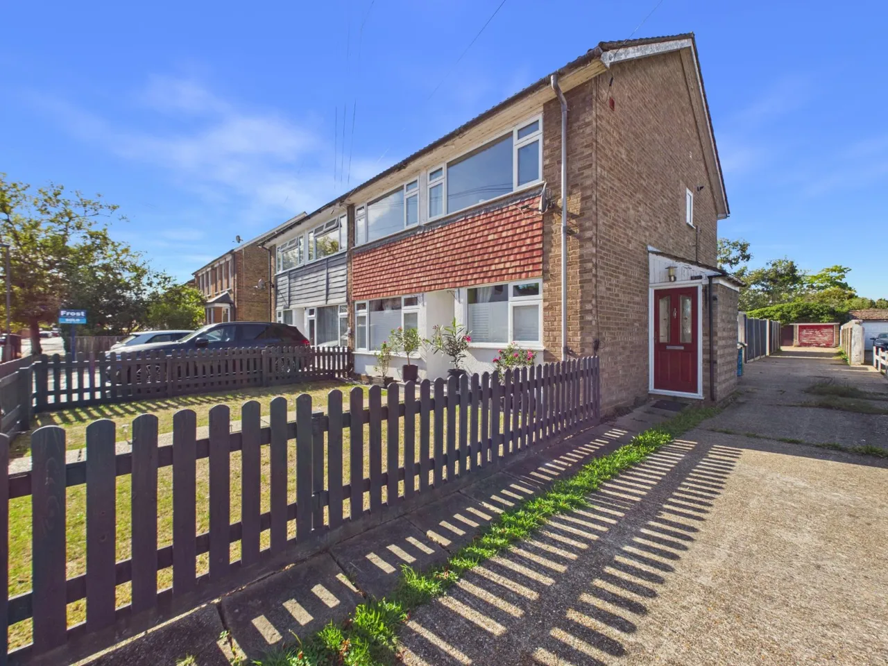 2 bed gordon road, ashford, surrey,tw15 for sale, Ashford, Surrey
