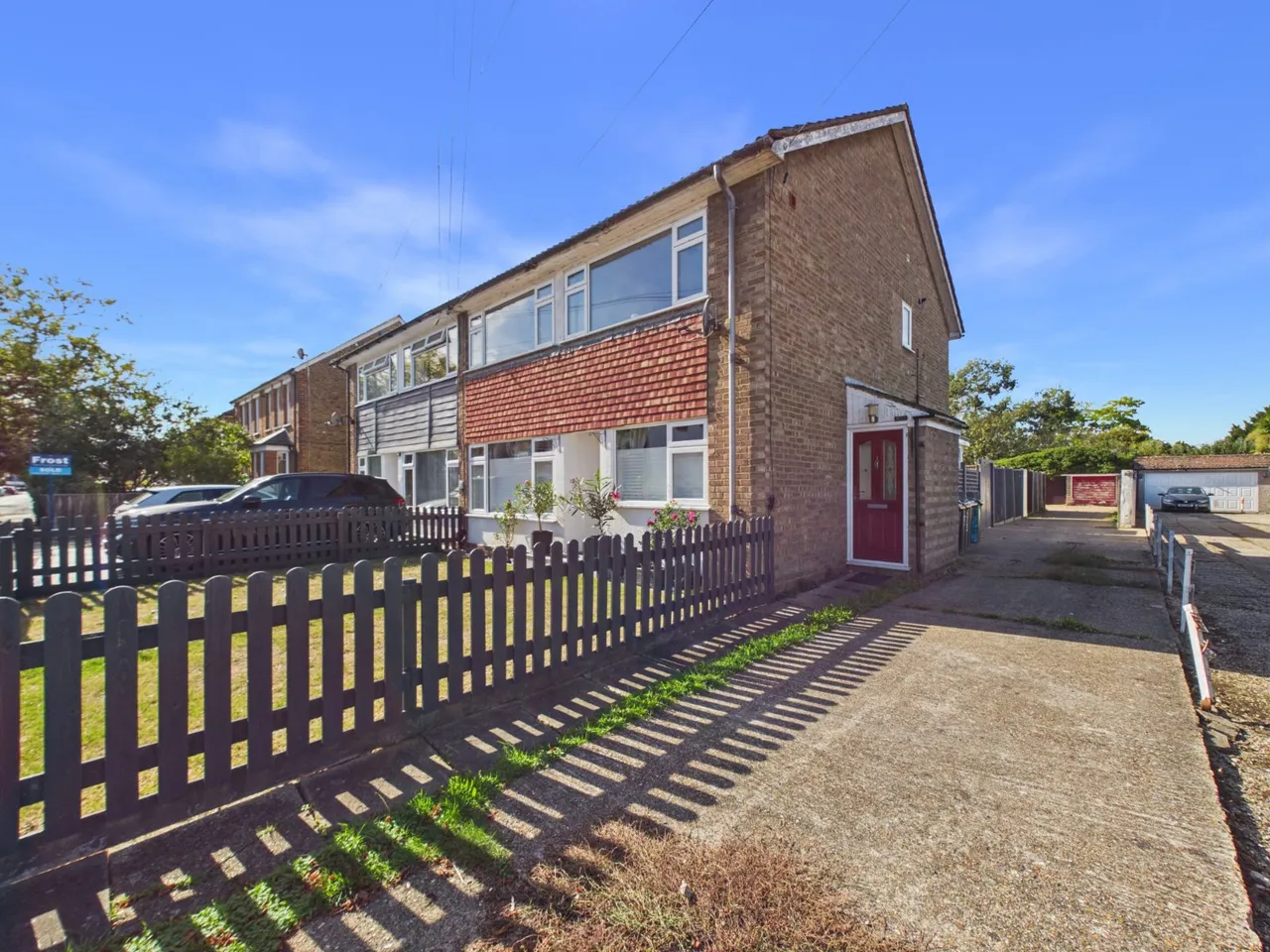 Ashford, Surrey, photo 12