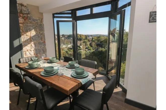 Narberth Road, Tenby, photo 7