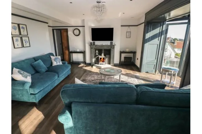 Narberth Road, Tenby, photo 4
