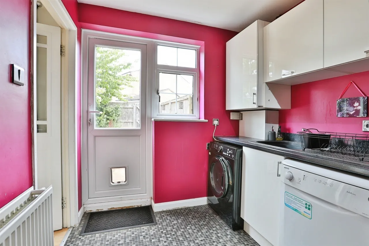Slepe Crescent, Poole, BH12, photo 6
