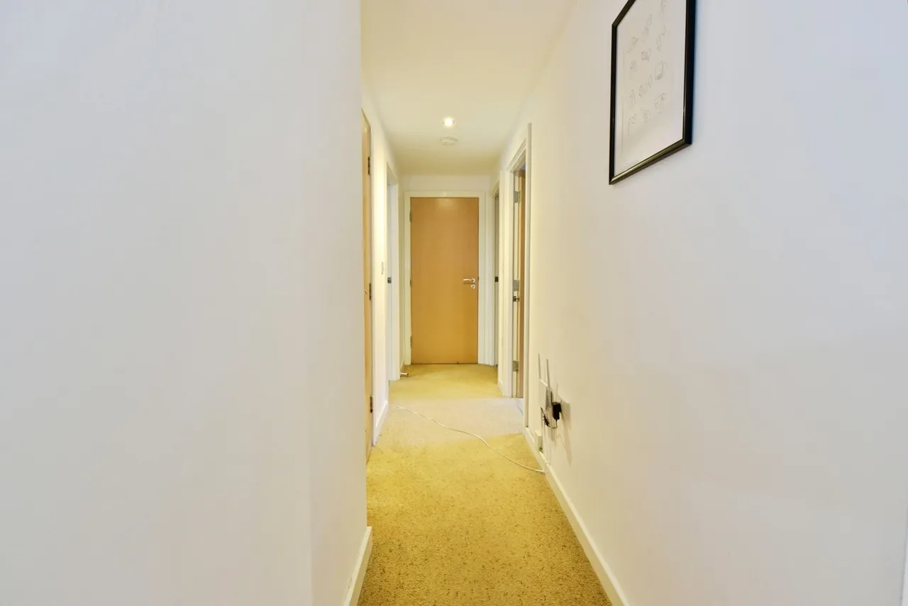 Penistone Road, SHEFFIELD, South Yorkshire, S6, photo 5