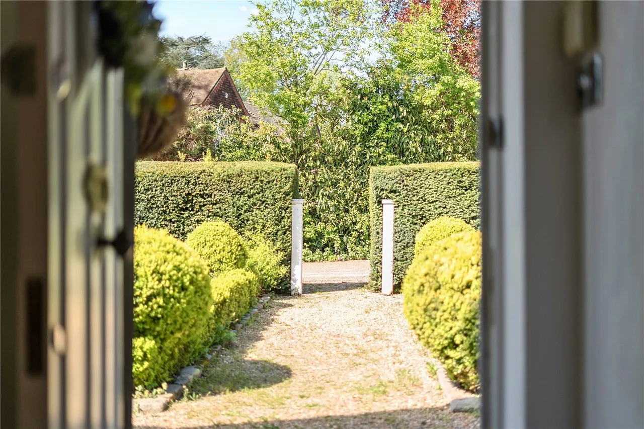 Oakwood Close, BR7, photo 9