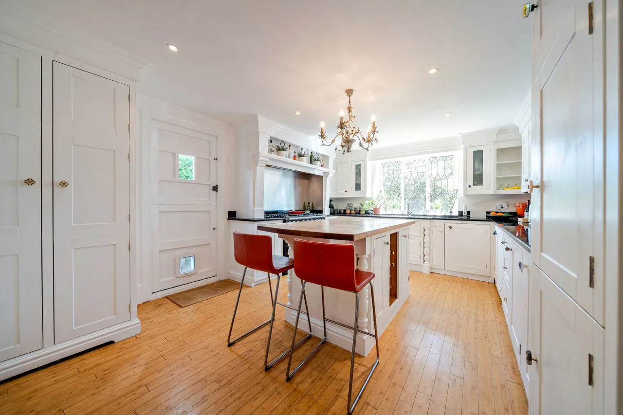 Oakwood Close, BR7, photo 12