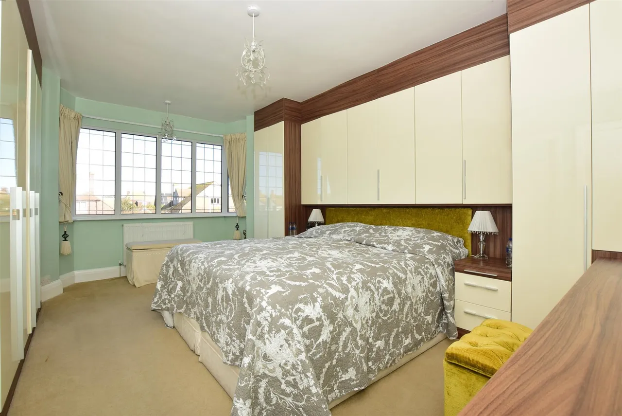 Lonsdale Avenue, Margate, CT9, photo 6
