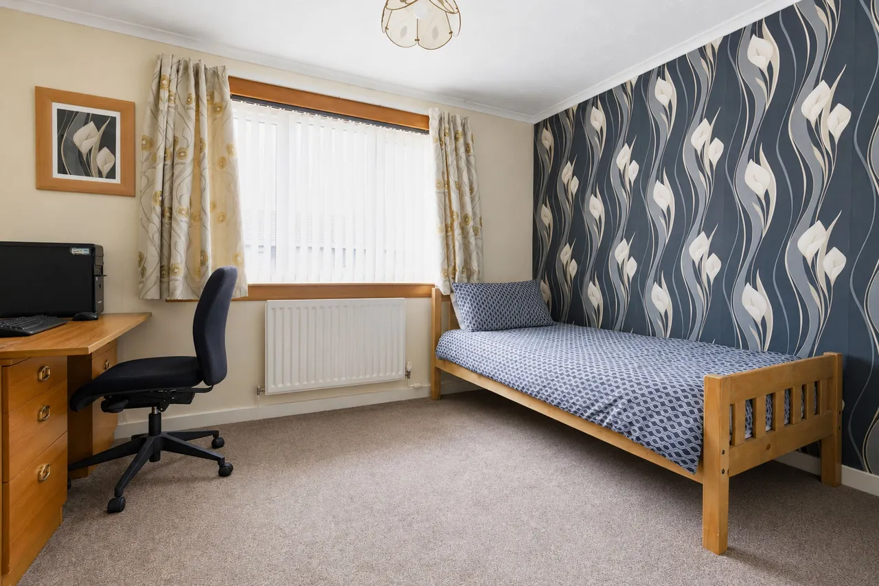 Otterston Grove, Dalgety Bay, KY11 9PA, photo 13