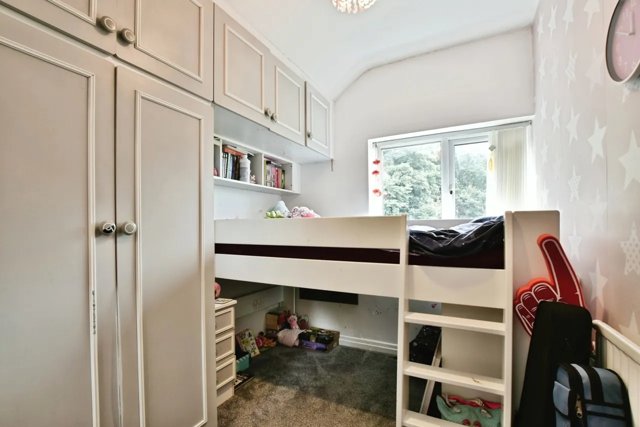 Silverdale Road, Gatley, SK8, photo 13