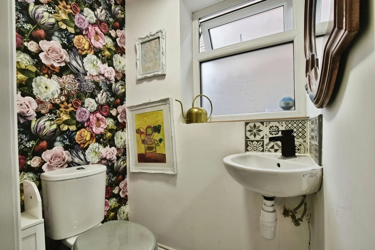 Silverdale Road, Gatley, SK8, photo 8
