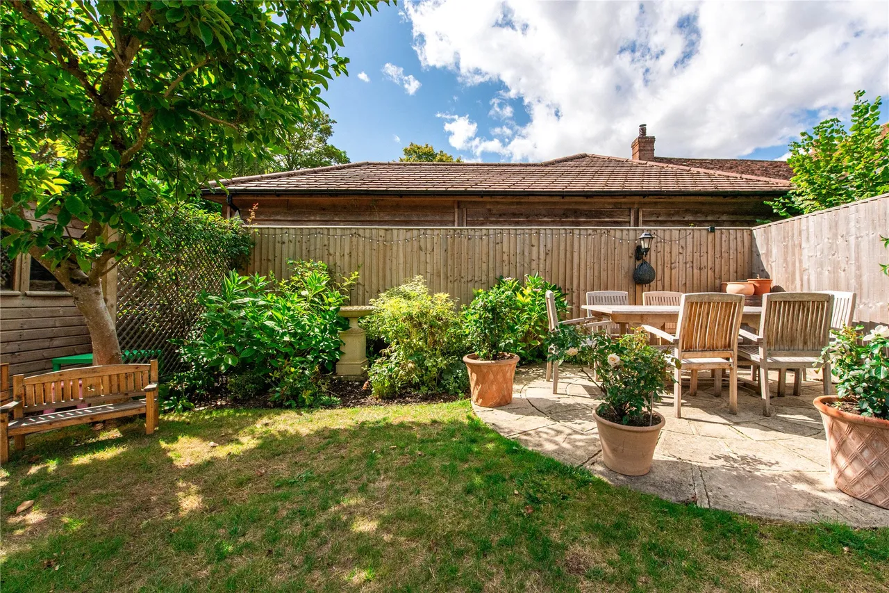 Sandpit Lane, Bledlow, HP27, photo 13