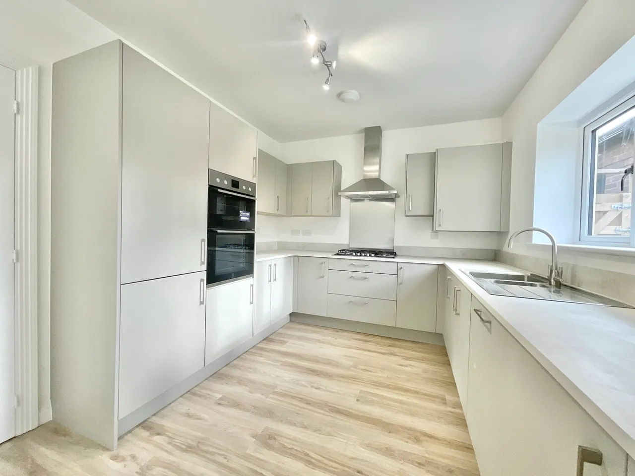 The Canterbury, Castle Meadows, ST21, photo 10