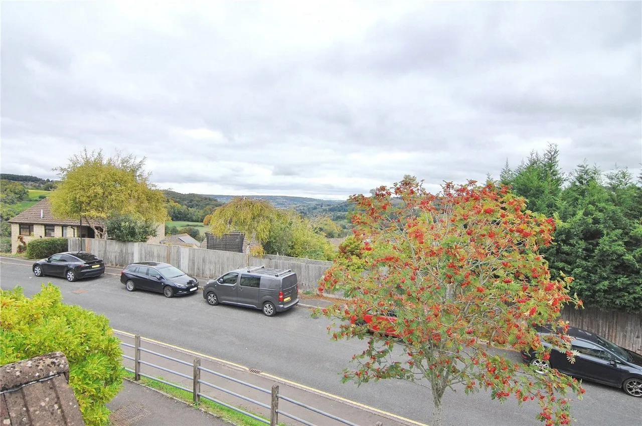 Hazel Court, Nailsworth, GL6, photo 8