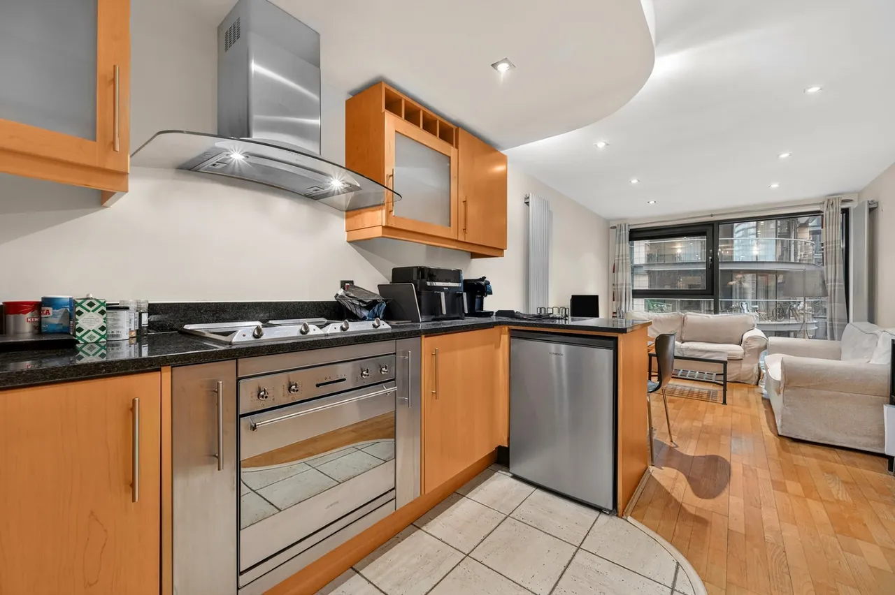 Millharbour, London, E14, photo 10