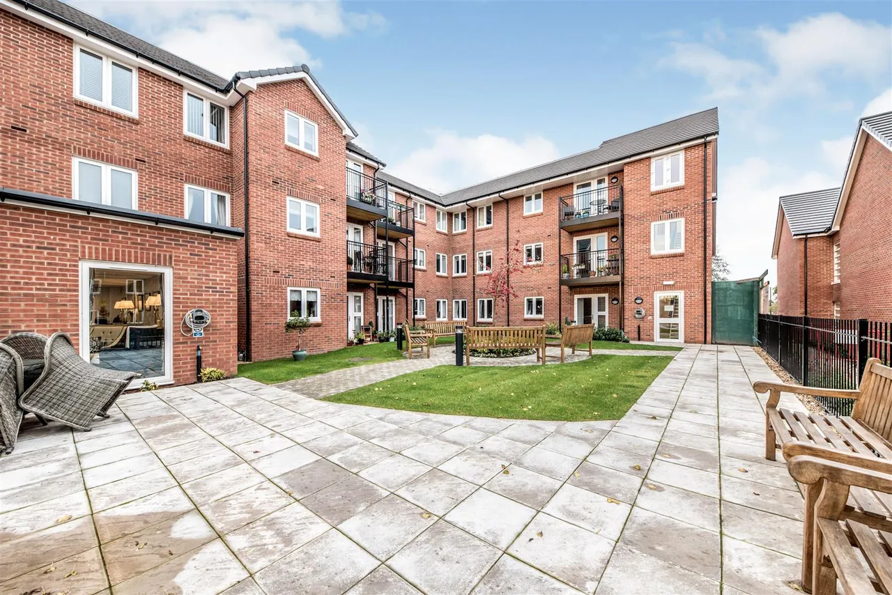 High View, Bedford, MK41, photo 12