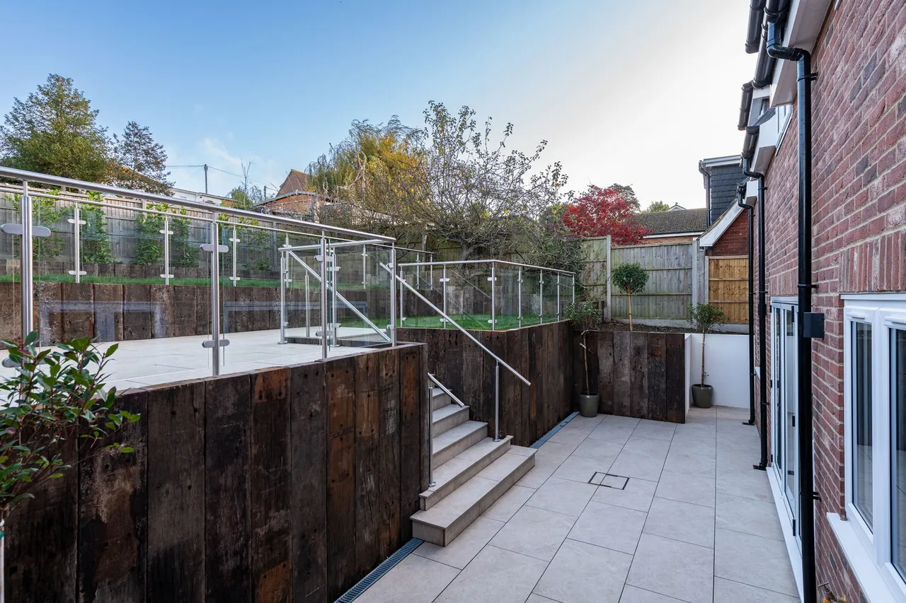 Clovelly Drive, Minster On Sea, ME12, photo 18