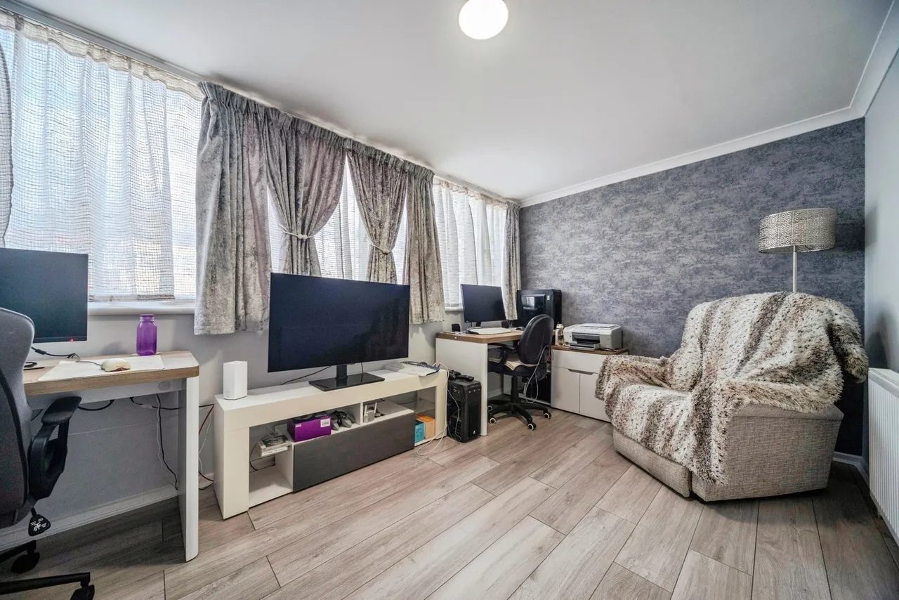 Rydal Way, Bletchley, MK2, photo 23