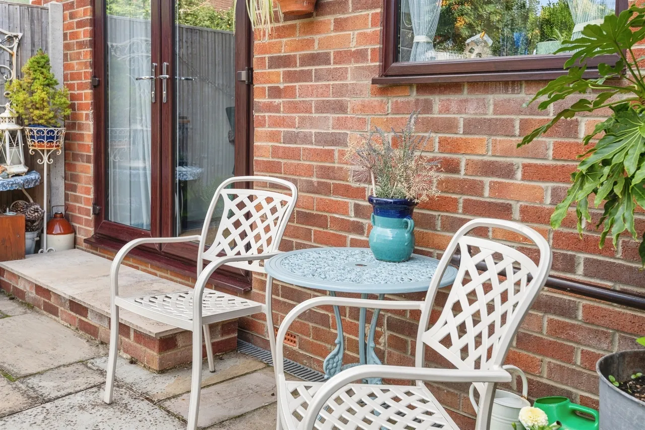 Manor Park, Norton Fitzwarren, TA2, photo 16