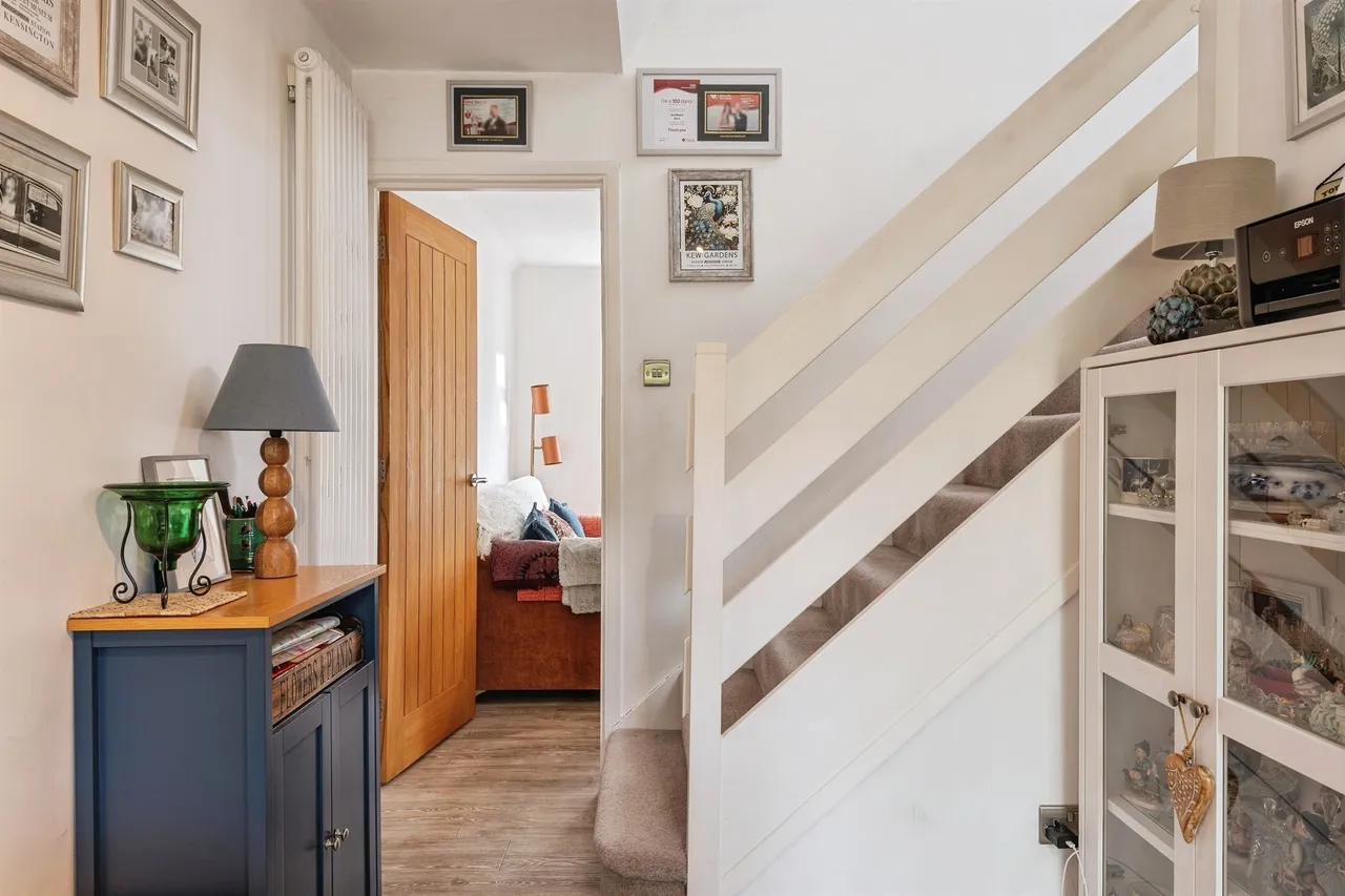 Manor Park, Norton Fitzwarren, TA2, photo 9
