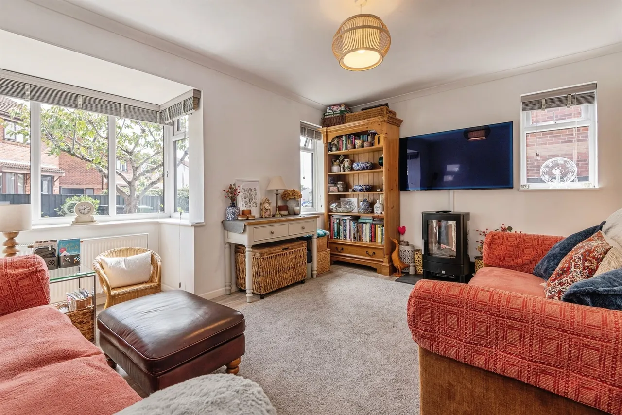 Manor Park, Norton Fitzwarren, TA2, photo 6