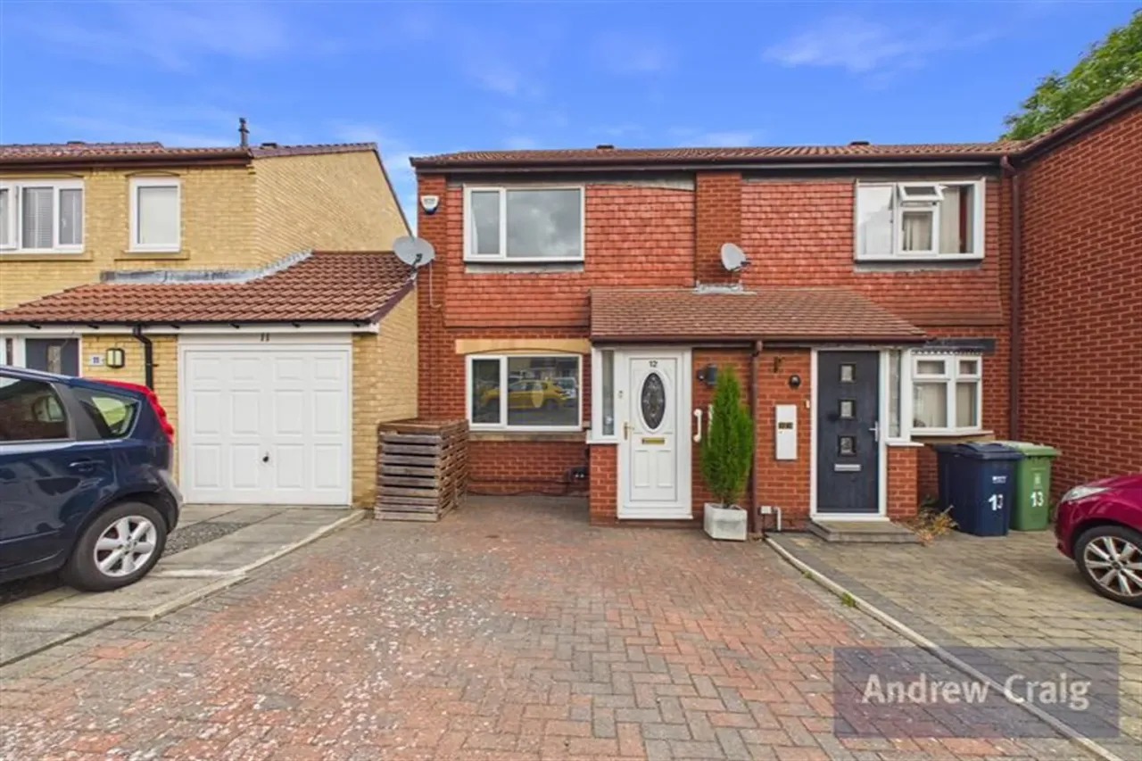 1 bed house for sale, Clavering Square, Dunston, NE11