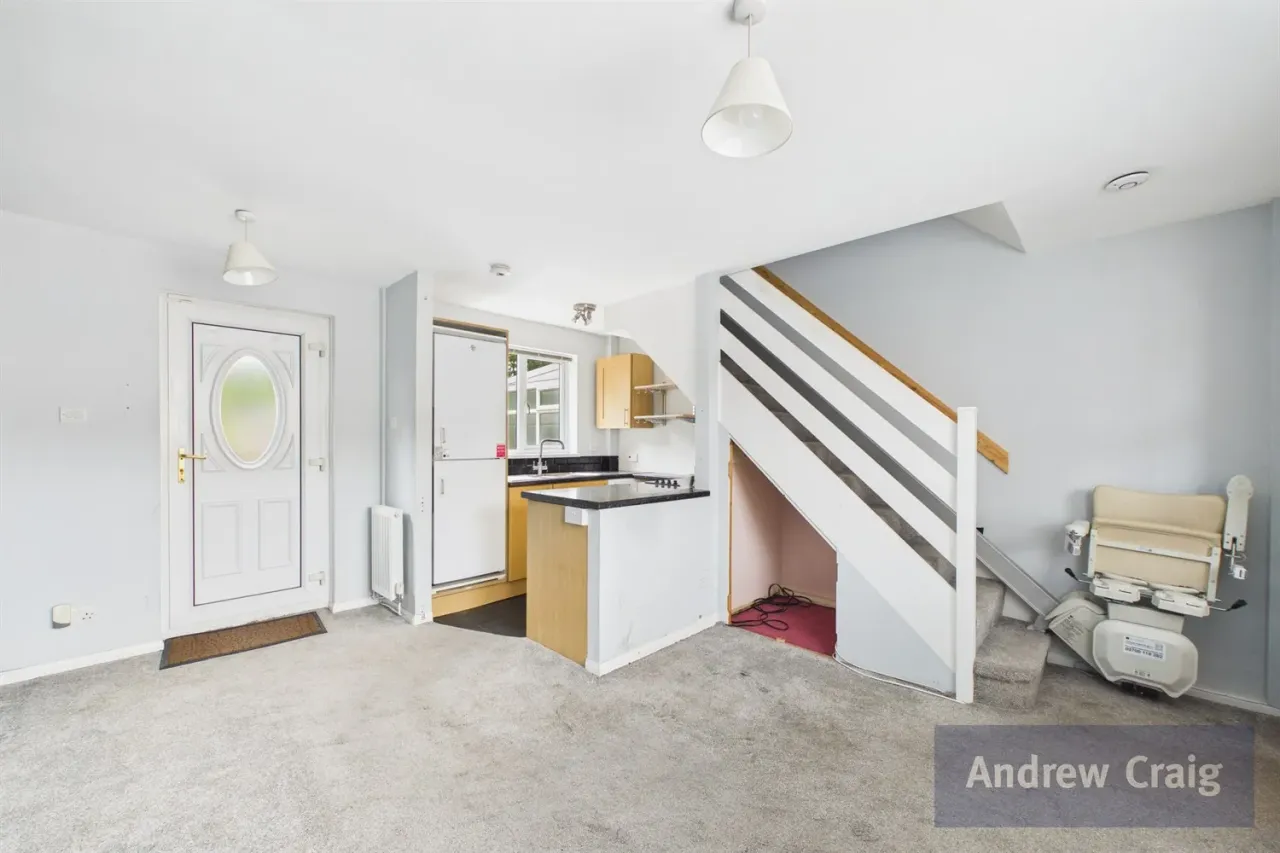 Clavering Square, Dunston, NE11, photo 4