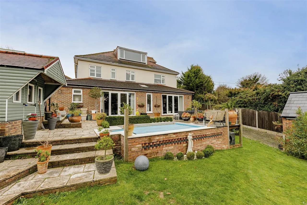 Ringwould Road, Kingsdown, Deal, Kent, CT14 8DJ, photo 8