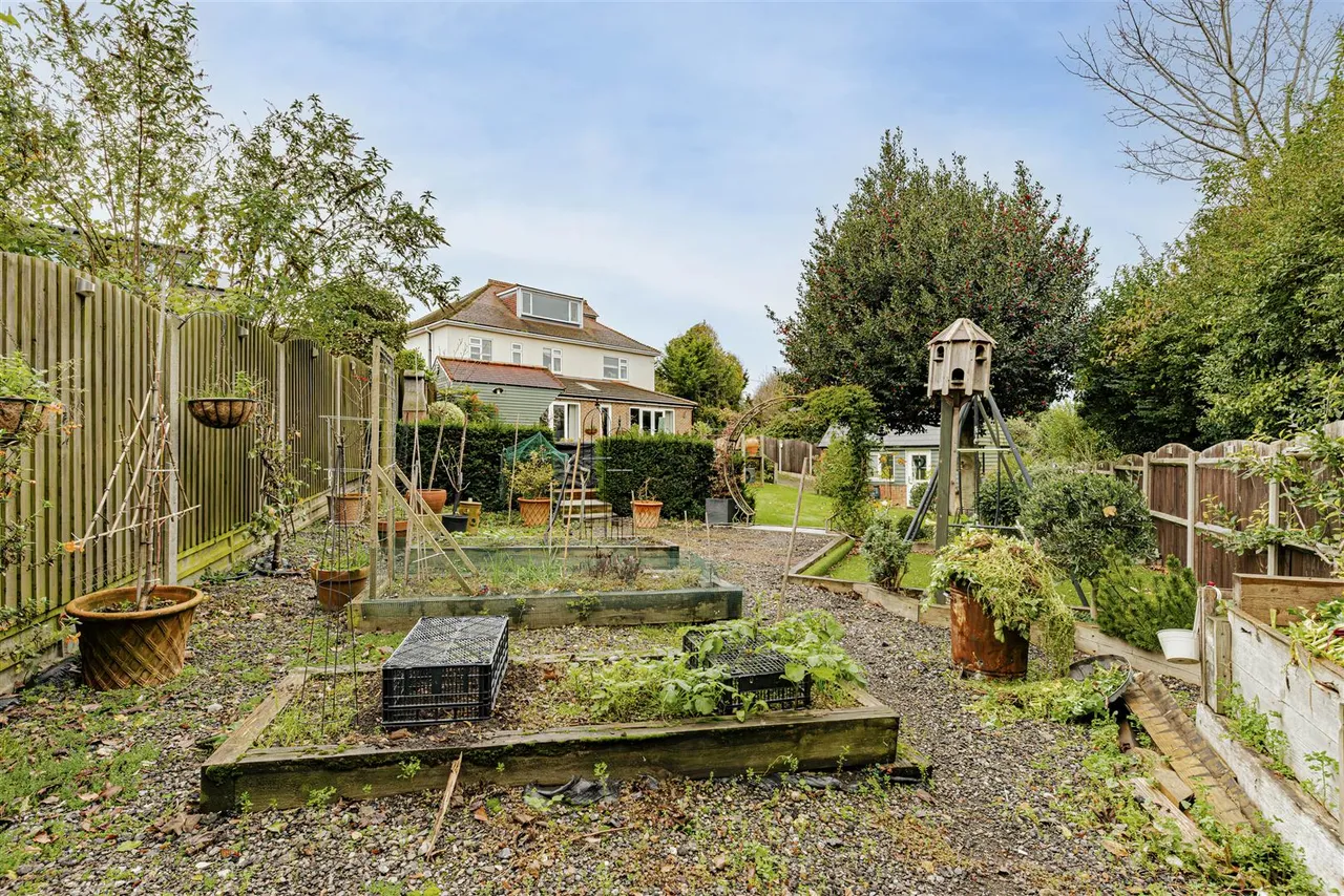 Ringwould Road, Kingsdown, Deal, Kent, CT14 8DJ, photo 43