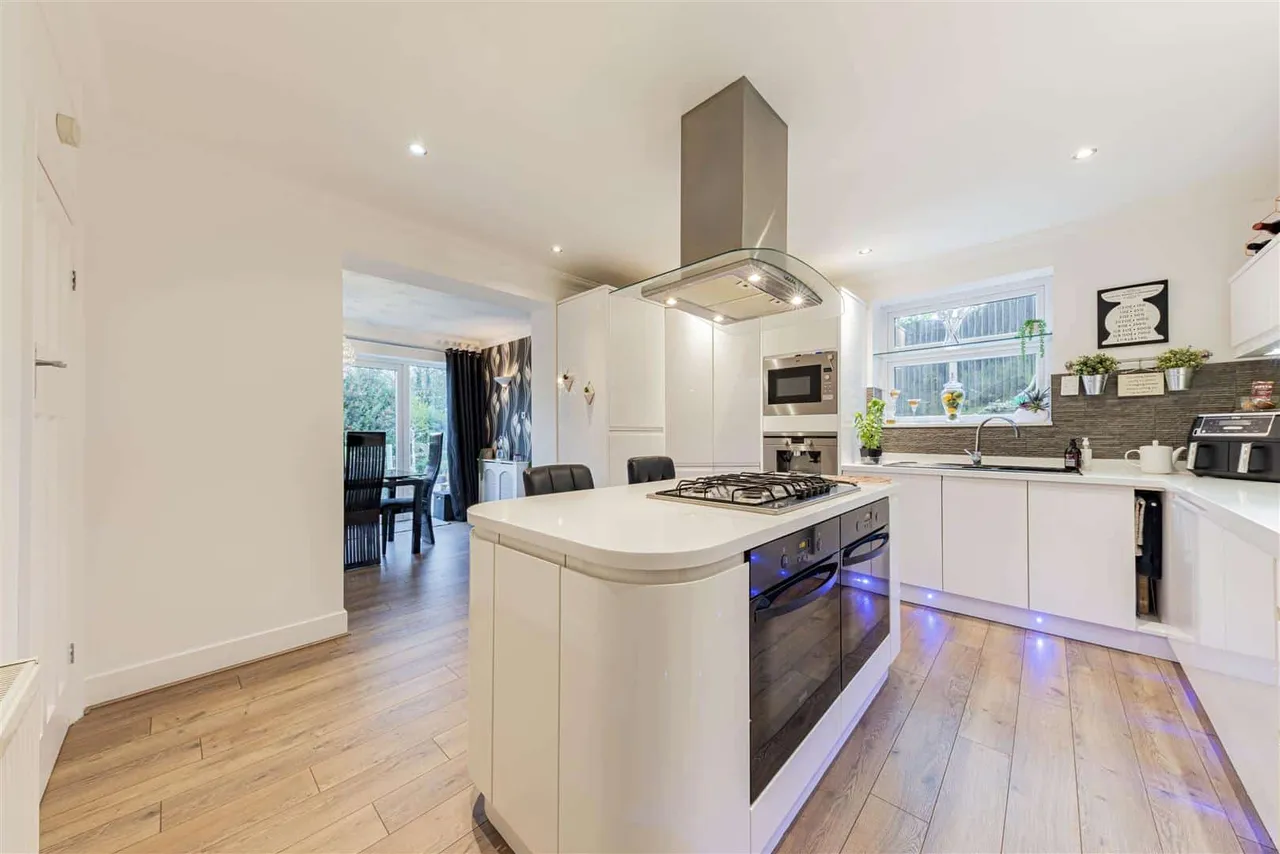 Ringwould Road, Kingsdown, Deal, Kent, CT14 8DJ, photo 5