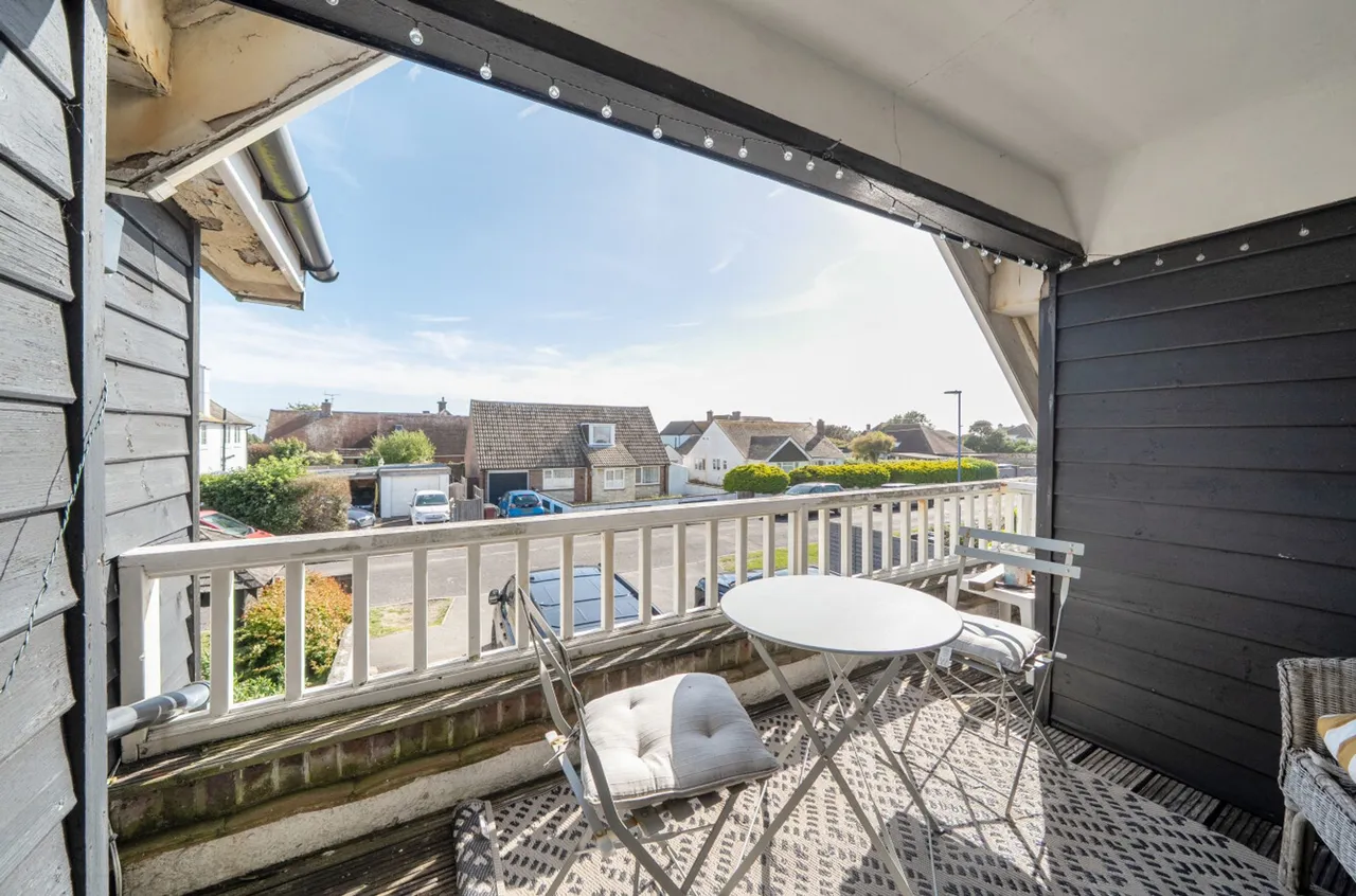 Vincent Road, Selsey, PO20, photo 18