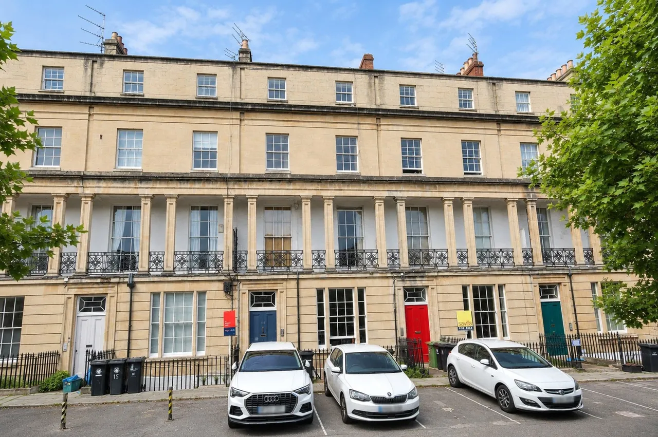 Buckingham Place, Clifton, BS8, photo 2