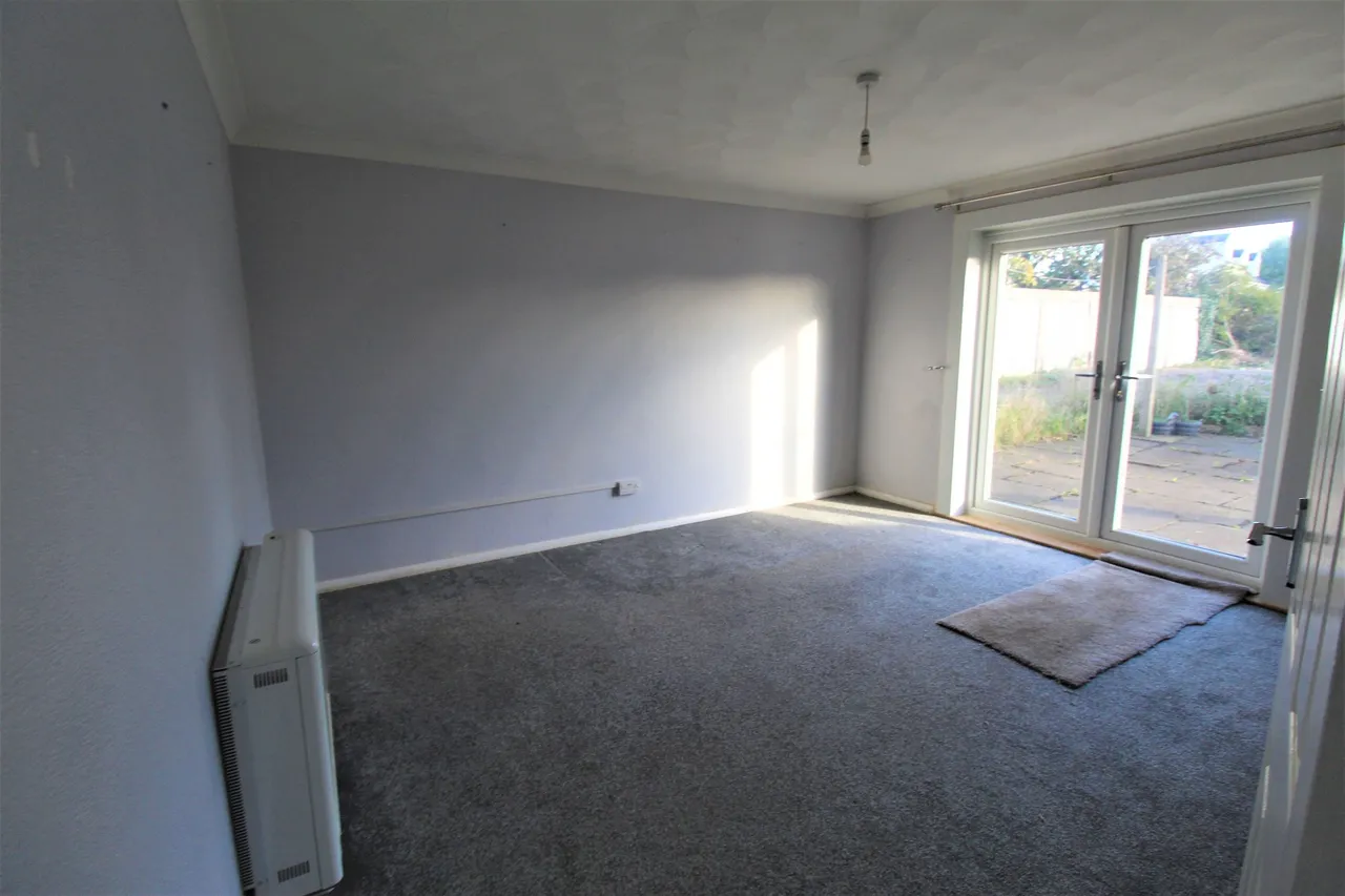 Clarkebourne Drive, Grays, Essex, RM17 6ET, photo 4