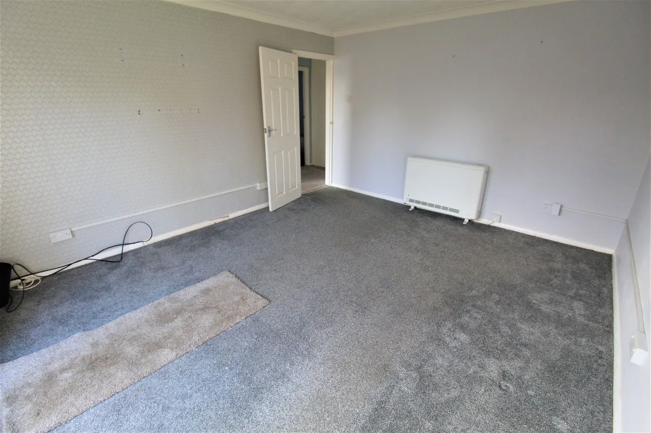 Clarkebourne Drive, Grays, Essex, RM17 6ET, photo 5