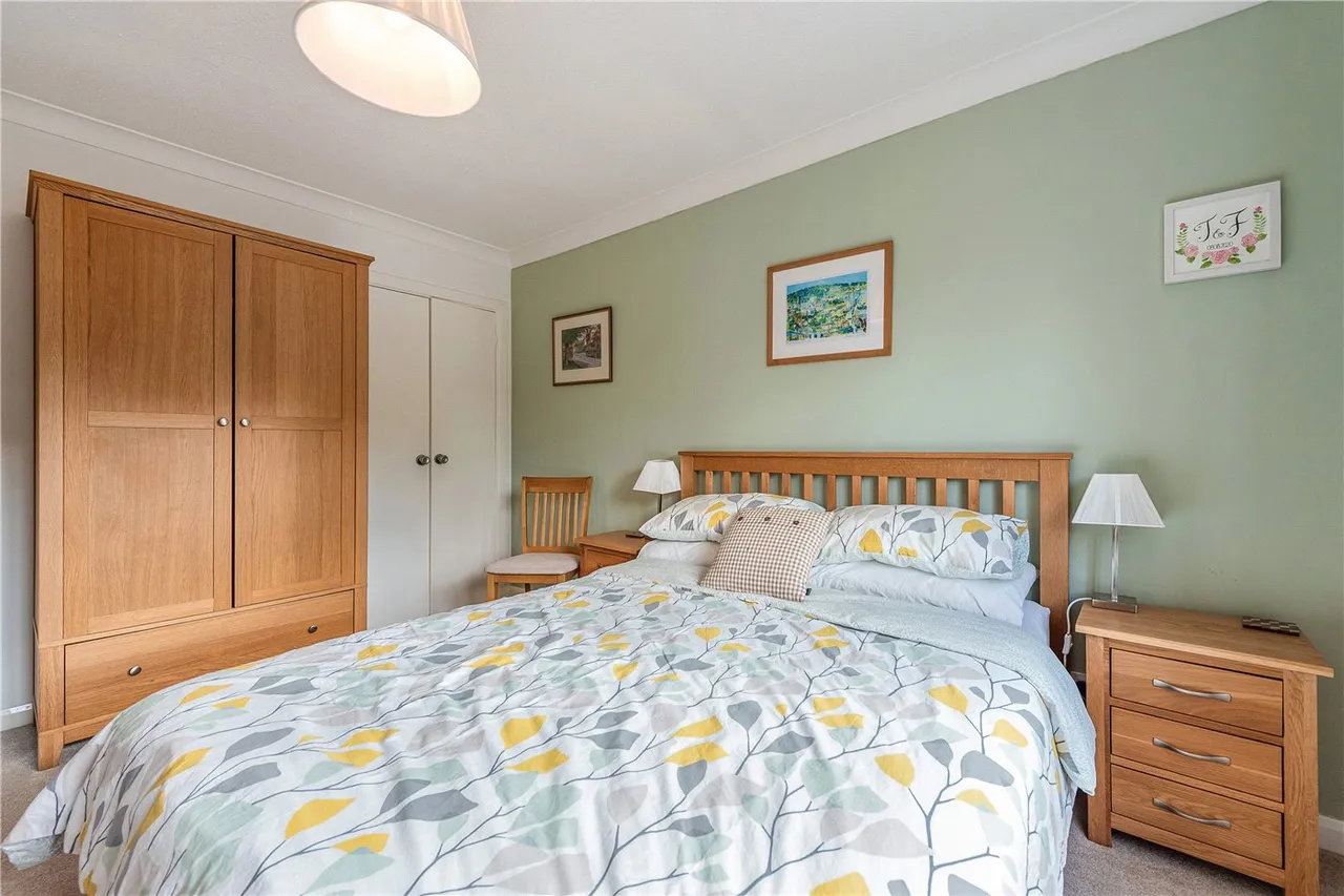 Nursery Gardens, Winchester, SO22, photo 13