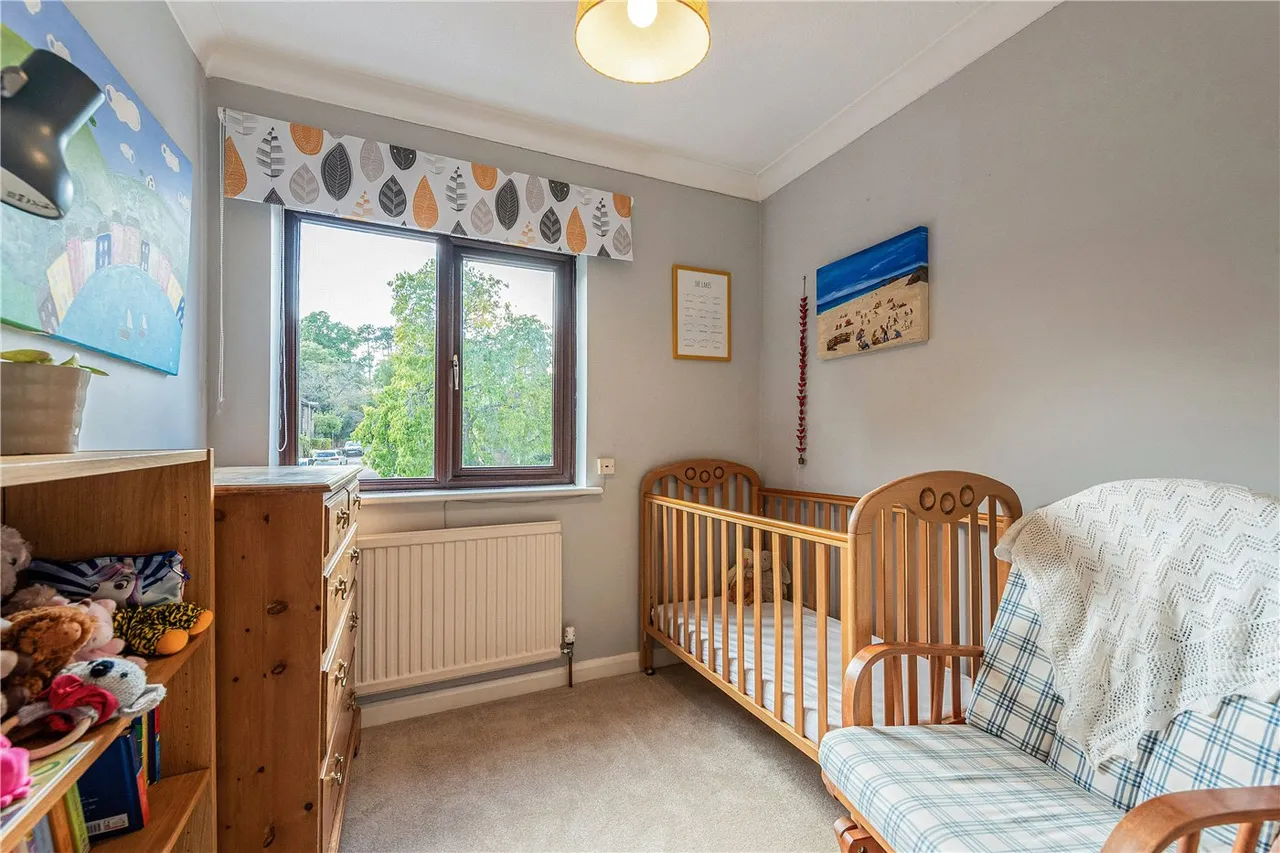 Nursery Gardens, Winchester, SO22, photo 16