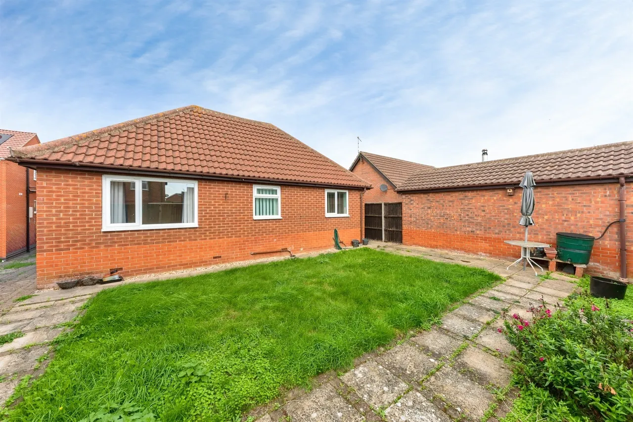 Nursery Court, Sleaford, NG34, photo 3